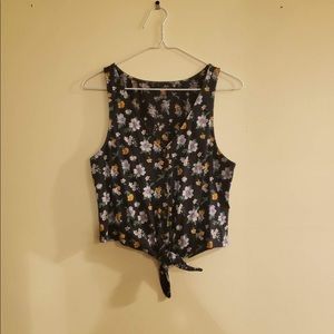 American Eagle tie crop top